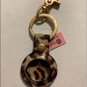 - New Simply Southern airtag holder keychain cheetah Print